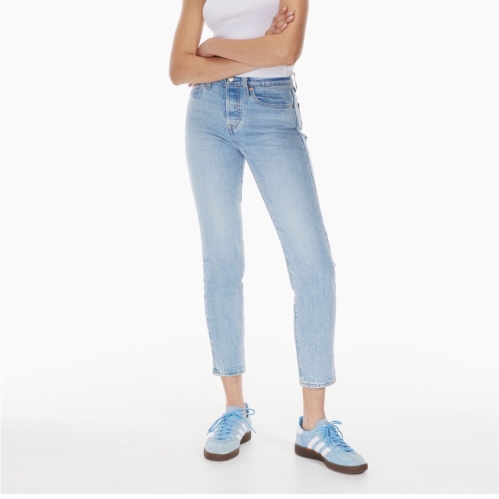 Levi’s Wedgie Straight Jeans